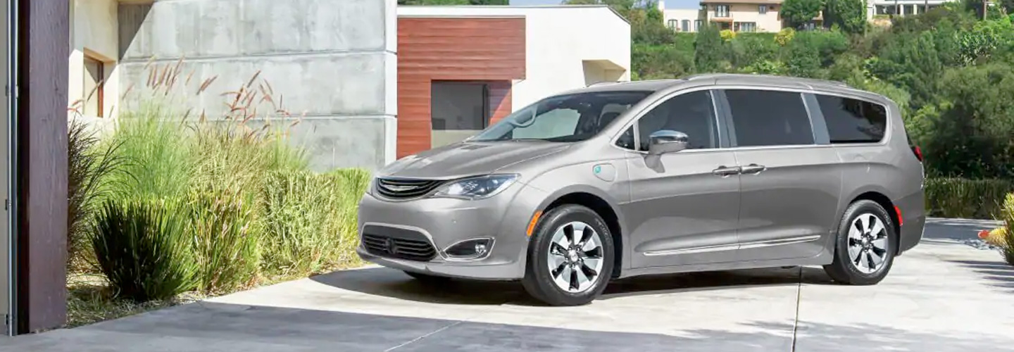 2019 pacifica hybrid for clearance sale